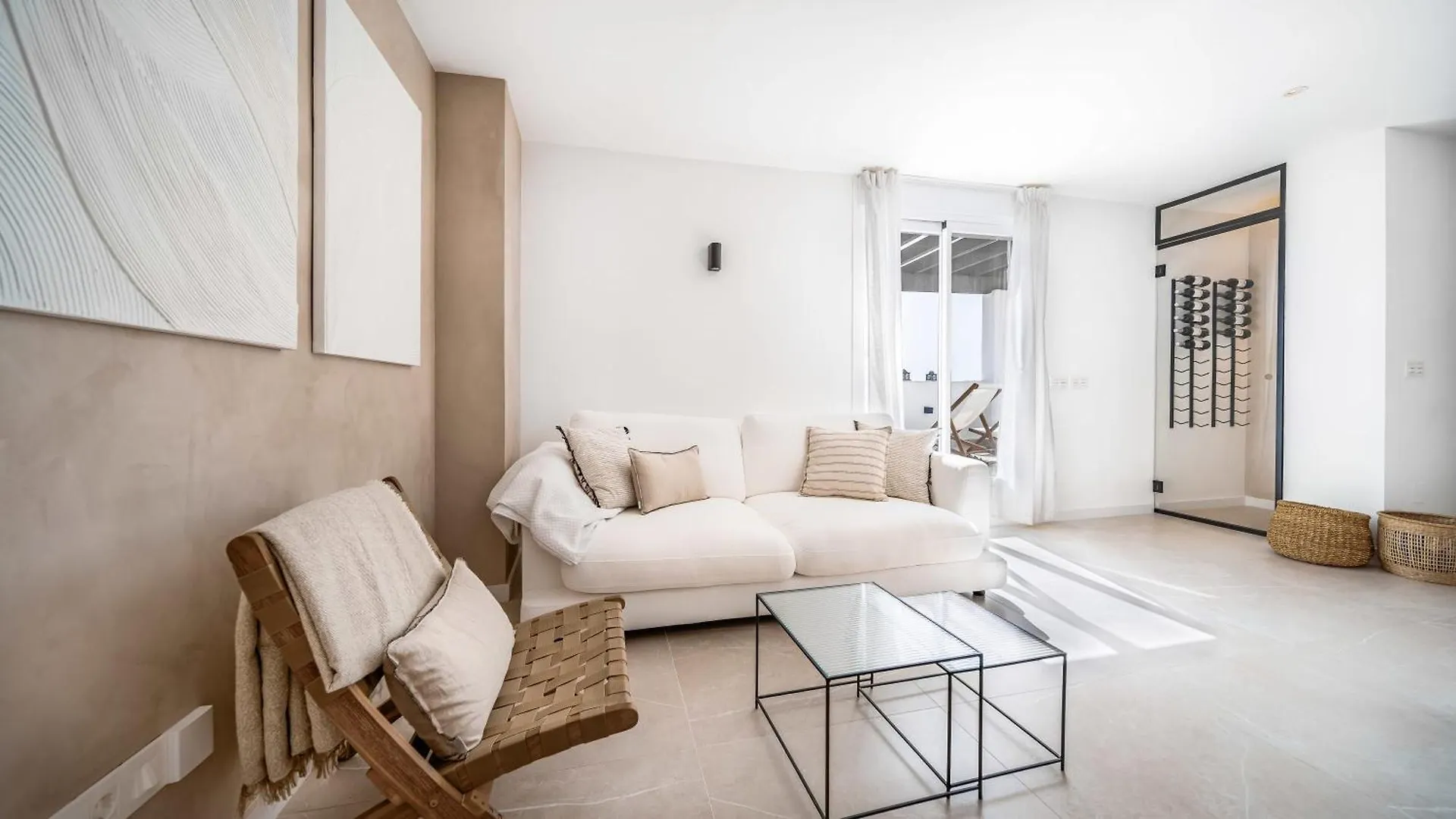 La Maestranza Luxury Views Nueva Andalucia Apartment Marbella Spain