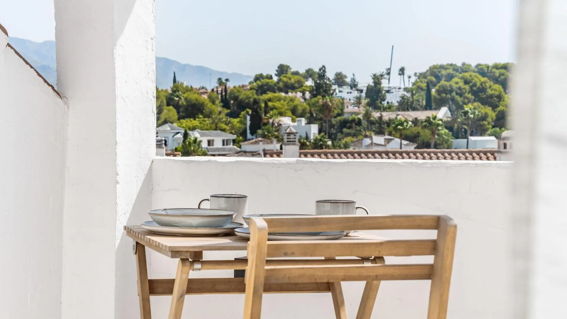 La Maestranza Luxury Views Nueva Andalucia Apartment Marbella